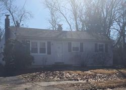 Pre-foreclosure in  SCAMMELL DR Browns Mills, NJ 08015