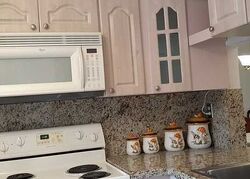 Pre-foreclosure in  SUNRISE LAKES BLVD  Fort Lauderdale, FL 33322