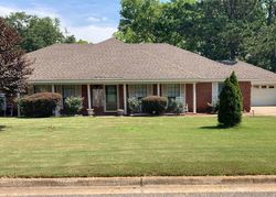 Pre-foreclosure Listing in SCENIC DR ELMORE, AL 36025