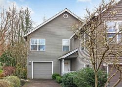 Pre-foreclosure in  NW MILLER HILL DR Portland, OR 97229