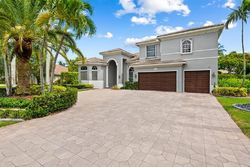  Nw 69th Mnr, Pompano Beach FL