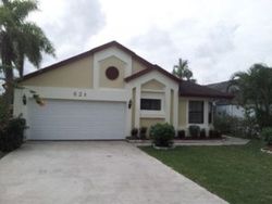 Pre-foreclosure in  LAUREL WAY Pompano Beach, FL 33068
