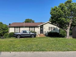 Pre-foreclosure Listing in BATON ROUGE DR HERMITAGE, TN 37076