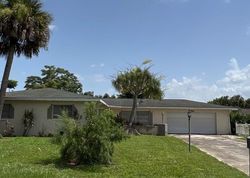 Pre-foreclosure in  GRANDVIEW DR Lehigh Acres, FL 33936
