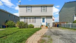 Pre-foreclosure in  BENJAMIN ST Fall River, MA 02724