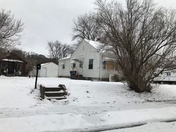 Pre-foreclosure in  MCKINLEY AVE Davenport, IA 52802