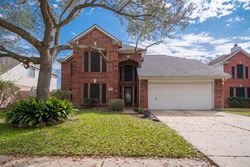 Pre-foreclosure in  SIGNAL HILL DR Friendswood, TX 77546
