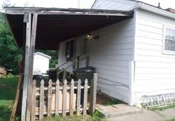 Pre-foreclosure in  DARNELL RD Salem, VA 24153