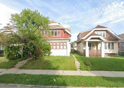 Pre-foreclosure in  N 13TH ST Milwaukee, WI 53206