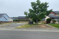 Pre-foreclosure in  70TH AVENUE CT E Puyallup, WA 98375