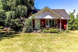 Pre-foreclosure in  144TH ST E Puyallup, WA 98374