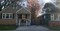 Pre-foreclosure in  MYRTLE AVE Norfolk, VA 23504