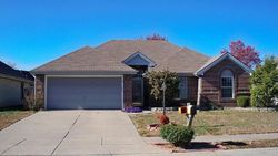 Pre-foreclosure in  GREENCASTLE DR Evansville, IN 47715