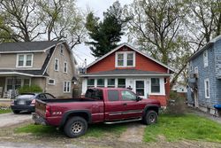 Pre-foreclosure in  CHARLES ST Schenectady, NY 12302