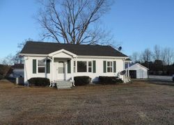 Pre-foreclosure in  US HIGHWAY 17 S New Bern, NC 28562