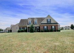 Pre-foreclosure in  NESSEE ST Fayetteville, NC 28314