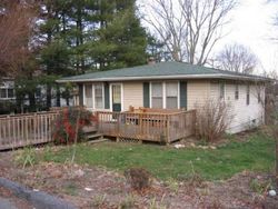 Pre-foreclosure Listing in IVY ST BURNSVILLE, NC 28714
