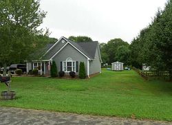 Pre-foreclosure in  WOODBEND DR Belmont, NC 28012