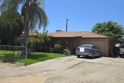 Pre-foreclosure in  EL RANCHO AVE Porterville, CA 93257