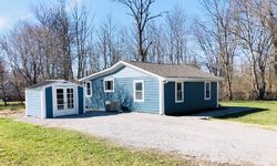 Pre-foreclosure Listing in BETHEL MAPLE RD BETHEL, OH 45106