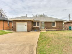 Pre-foreclosure in  SW MURRAY DR Oklahoma City, OK 73119