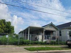 Pre-foreclosure in  N DORGENOIS ST New Orleans, LA 70119