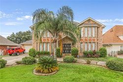 Pre-foreclosure in  LAKE WILLOW DR New Orleans, LA 70126