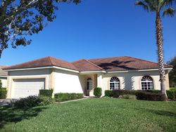 Pre-foreclosure in  BAY LEAF DR Kissimmee, FL 34759