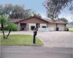 Pre-foreclosure in  PINE FOREST CIR Haines City, FL 33844