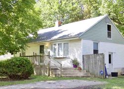 Pre-foreclosure in  CANTERBURY CT East Peoria, IL 61611