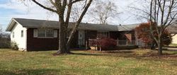 Pre-foreclosure in  BLACK HILLS DR Taylorville, IL 62568