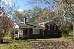 Pre-foreclosure in  S GREEN ST Williamston, SC 29697