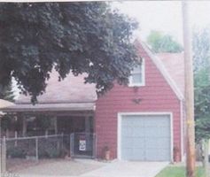 Pre-foreclosure in  BALDWIN RD Akron, OH 44312