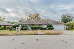 Pre-foreclosure in  SALDANA DR Fort Worth, TX 76133