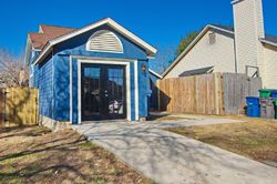 Pre-foreclosure in  SUNRISE POINT DR San Antonio, TX 78244