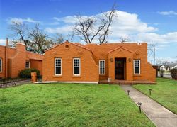 Pre-foreclosure in  STEVES AVE San Antonio, TX 78210