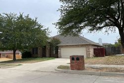 Pre-foreclosure in  STOCKWOOD DR Fort Worth, TX 76135