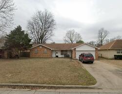 Pre-foreclosure in  E 57TH ST Tulsa, OK 74105