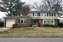 Pre-foreclosure in  GREENWOOD DR Blackwood, NJ 08012