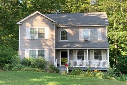 Pre-foreclosure in  WINSLOW DR East Kingston, NH 03827