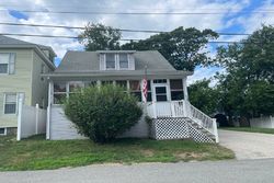 Pre-foreclosure Listing in KING ST NASHUA, NH 03060