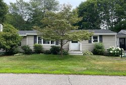 Pre-foreclosure Listing in MCCLINTOCK ST PORTSMOUTH, NH 03801