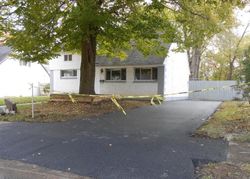 Pre-foreclosure in  MONTGOMERY RD Wilmington, DE 19805