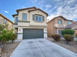 Pre-foreclosure in  HAWTHORNE BERRY ST Las Vegas, NV 89141