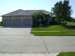 Pre-foreclosure in  TROON ST Norfolk, NE 68701