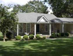 Pre-foreclosure in  EAST ST Vaiden, MS 39176