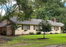 Pre-foreclosure in  DIXIE LN Madison, MS 39110