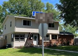 Pre-foreclosure in  1ST AVE E Saint Paul, MN 55109