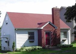 Pre-foreclosure in  W SKYLINE PKWY Duluth, MN 55806