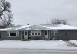 Pre-foreclosure in  COURT AVE Gaylord, MN 55334